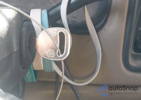 2002 Chevrolet Silverado 1500 Ls из США, поврежденный, VIN 1GCEK19T12E180243